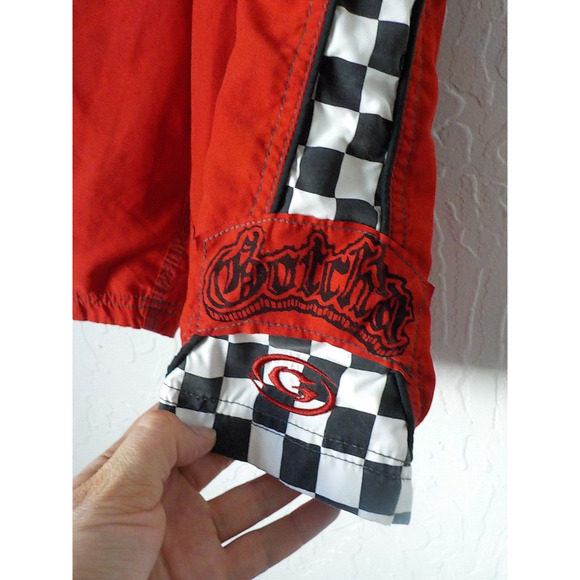 Vintage Gotcha Red Surf Swim Board Shorts Men Size 36 Skull Angel Print - Picture 3 of 13